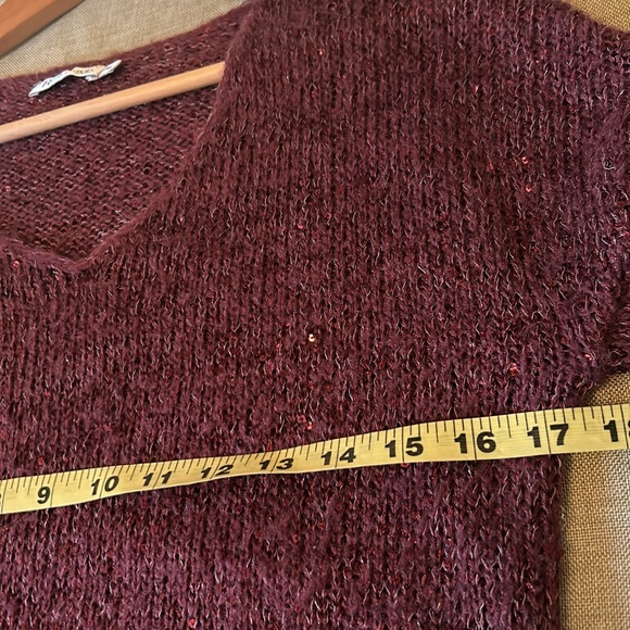 Revolution VGUC purple/red sparkle v neck sweater, sequins. - Picture 8 of 9